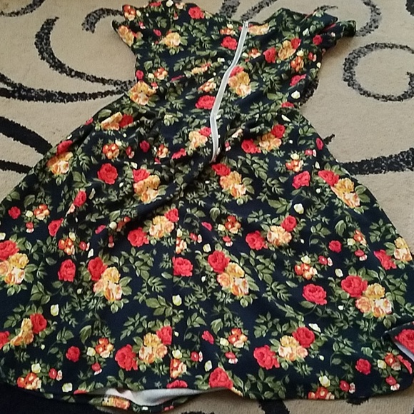 LULAROE dress - Picture 6 of 6